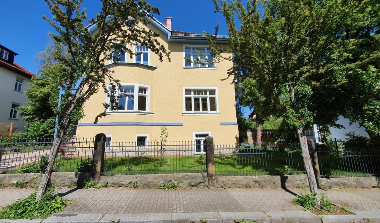 Pineapple Dresdner Heide Mit Garten Dresden