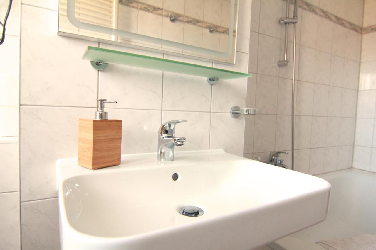 Whg./flat Am Grossen Garten In Apartment Dresden