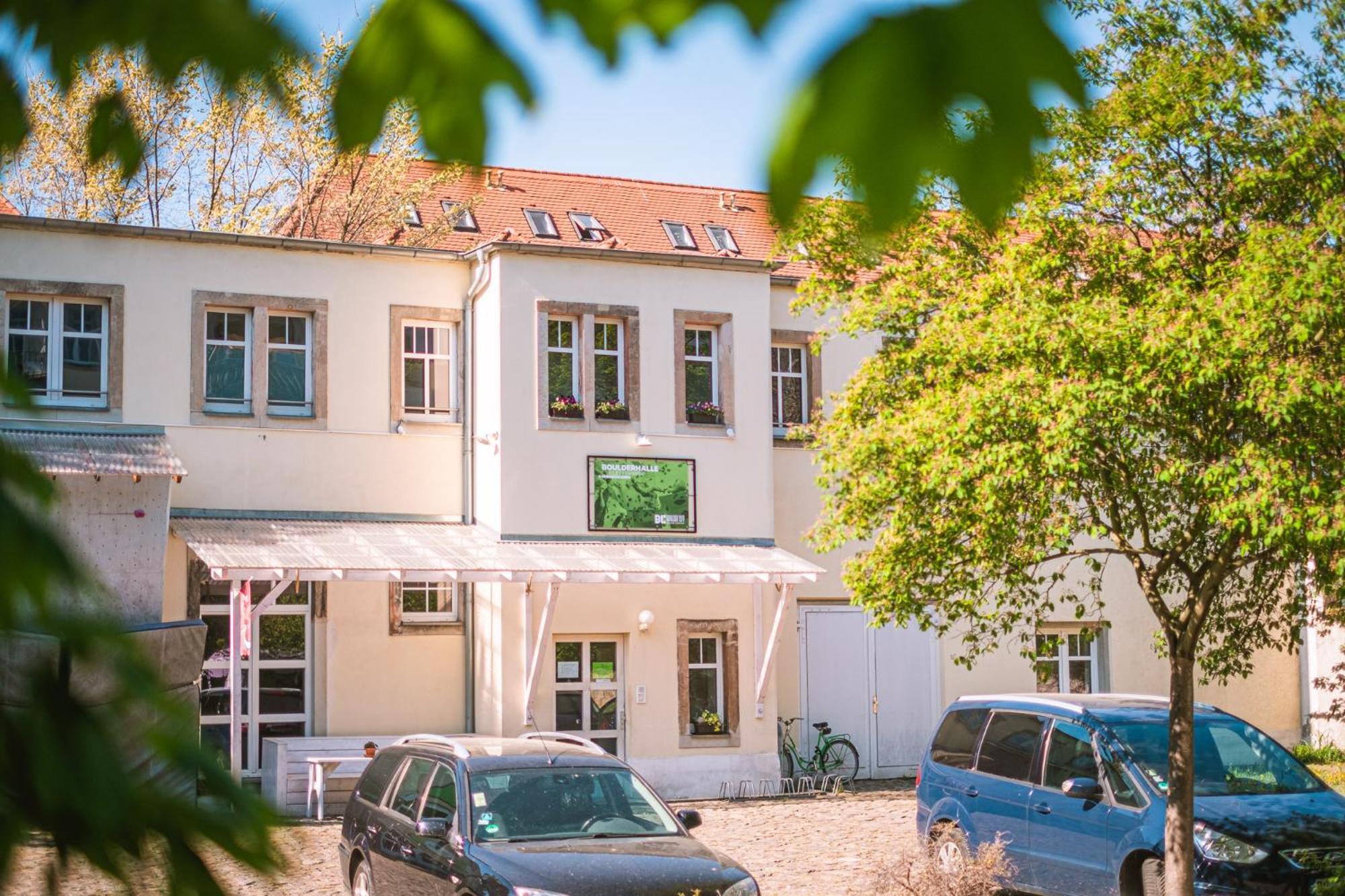 Helle Ferienwohnung Im Hinterhof Appartement