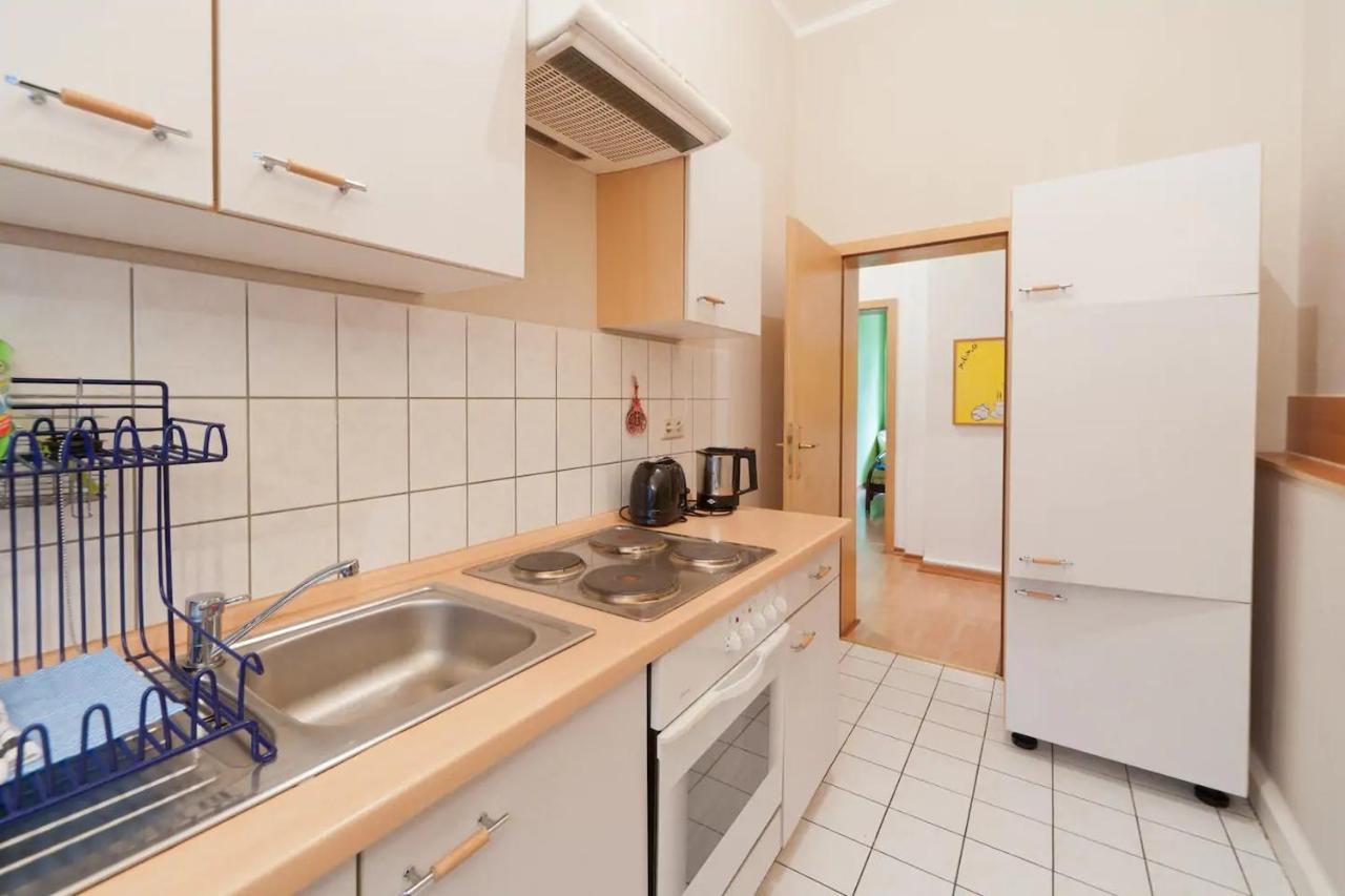 Grosse Ferienwohnung In Dresden-lobtau