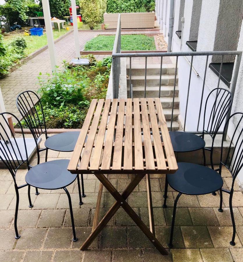 Helles 2 Raum Mit Eigener Terrasse Altstadt Apartment *