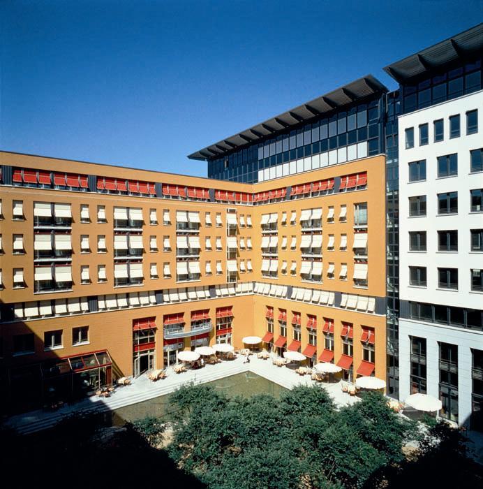 Elbflorenz Hotel 4*