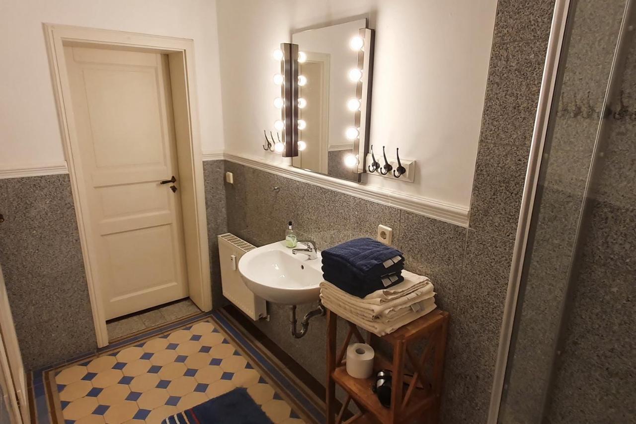 Haniel Carl Apartment Dresden