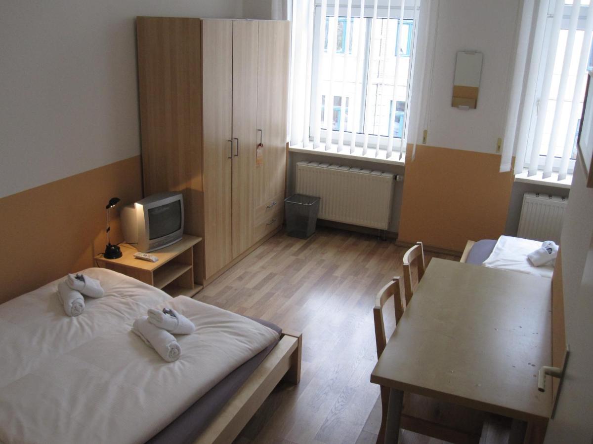 My Bed Hostel *