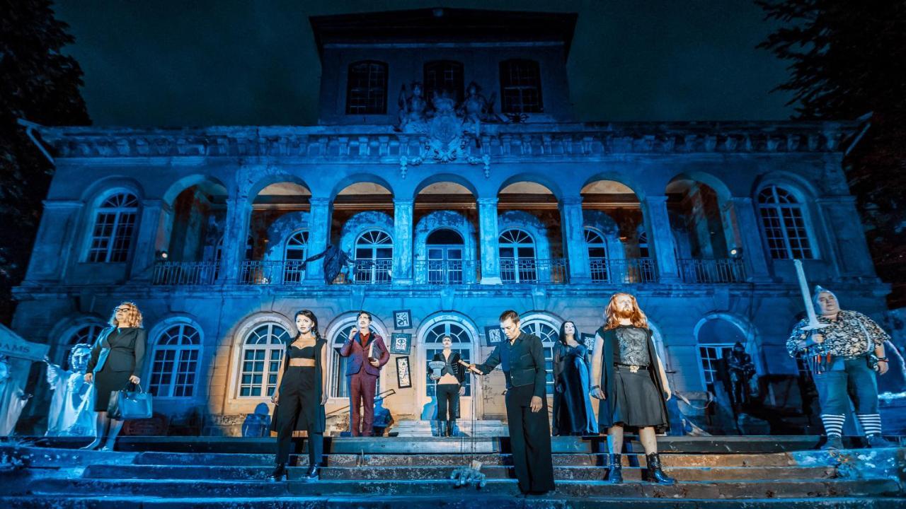 Understaytement Am Schloss