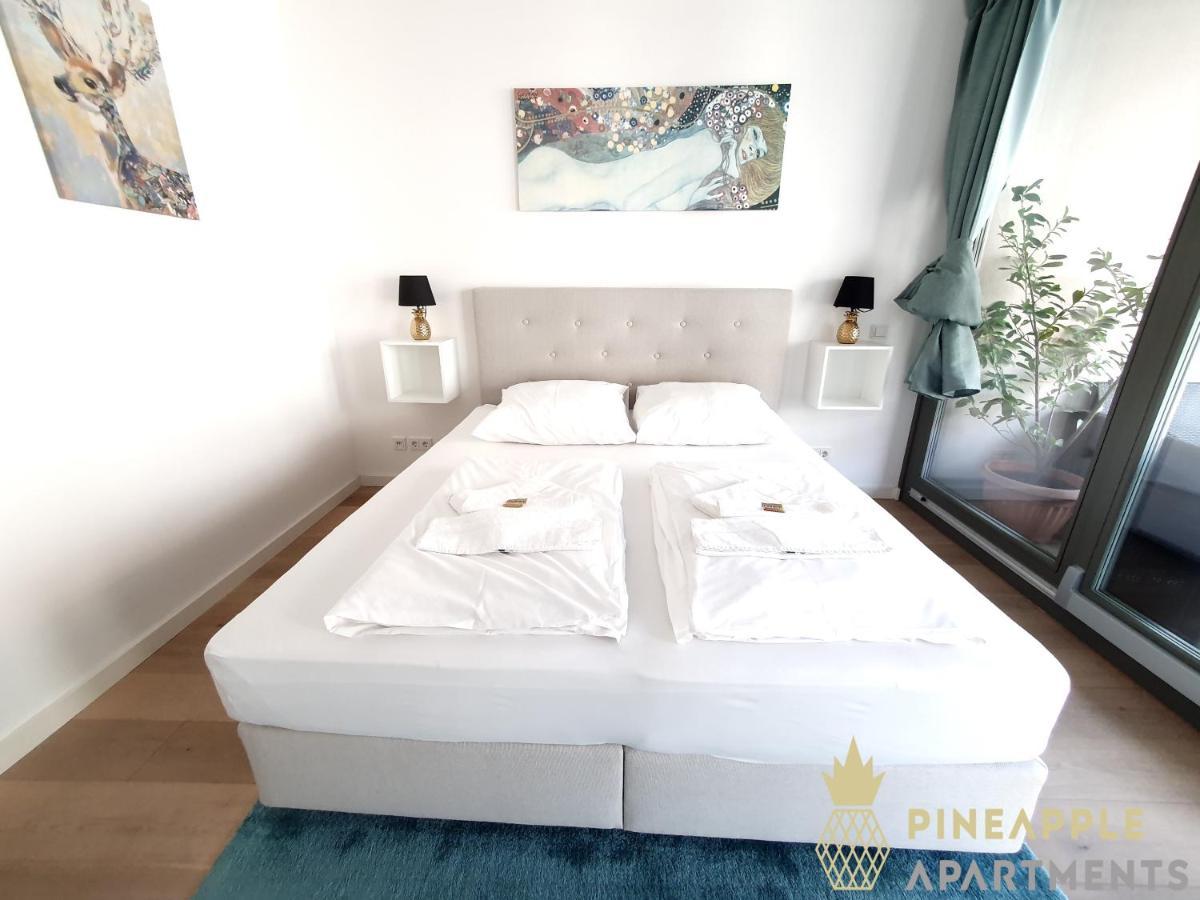 Apartment Pineapple Luxus Im Palais Am Neumarkt Dresden