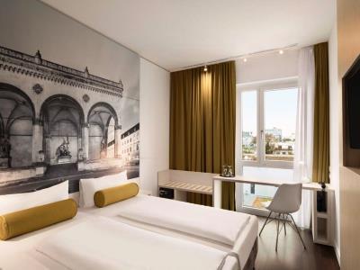 Super 8 By Wyndham Hotel Dresden