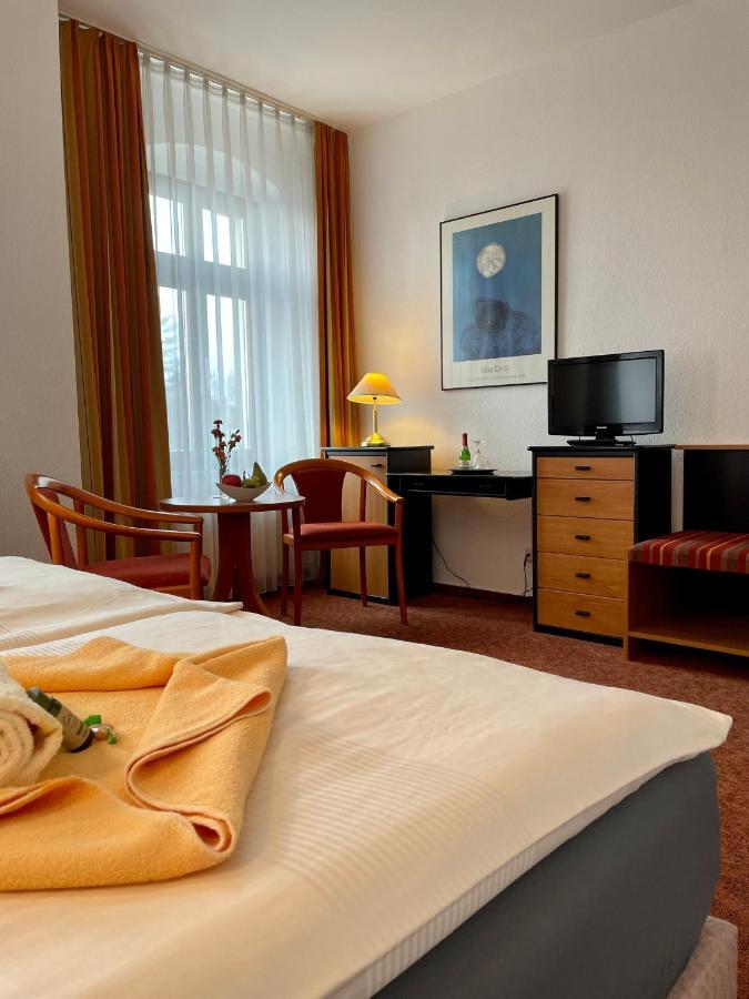 Hotel Mustang Am Großen Garten 3*