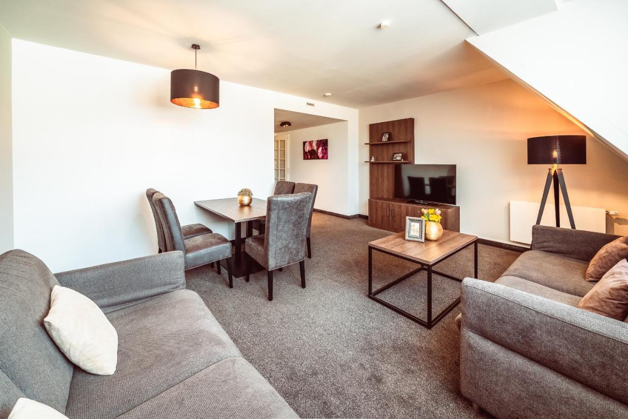 Familienapartment Am Neumarkt L
