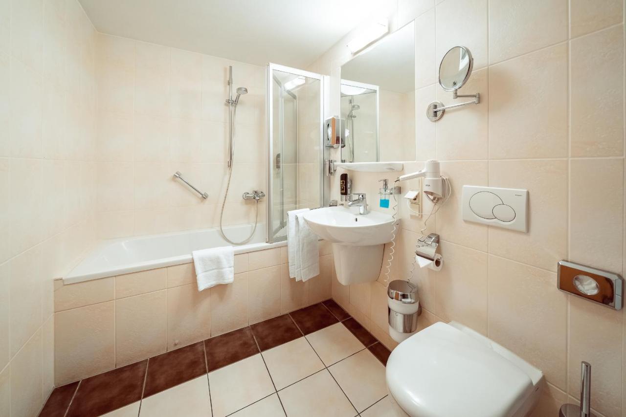 Familienapartment Am Neumarkt Lll Appartement *