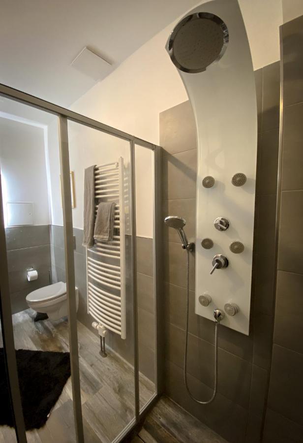 Apartment New Deluxe In Quiet Back House Dresden