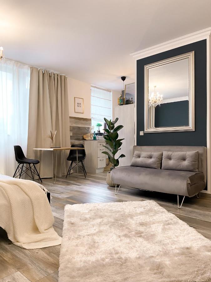 Apartment New Deluxe In Quiet Back House *