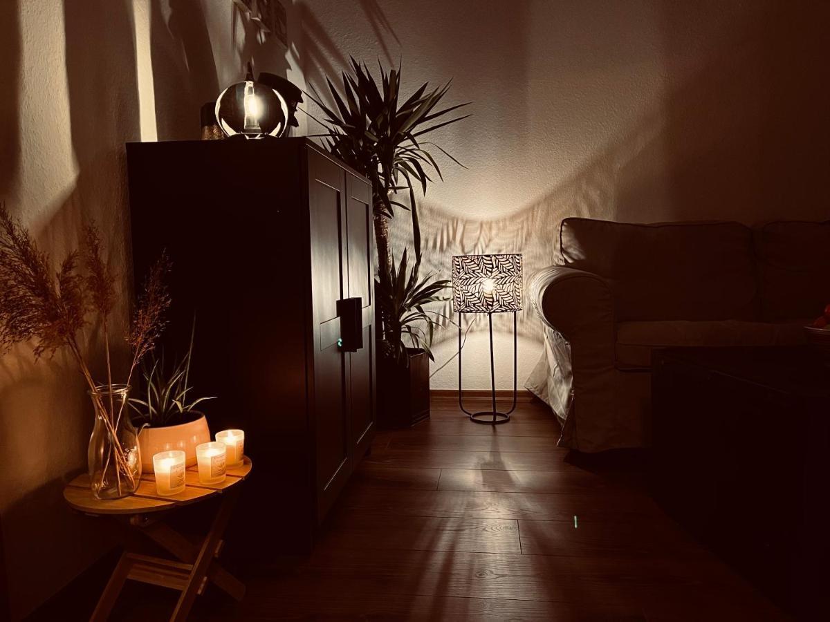 Traumhaftes Zwei-zimmer-apartment An Der Elbe *