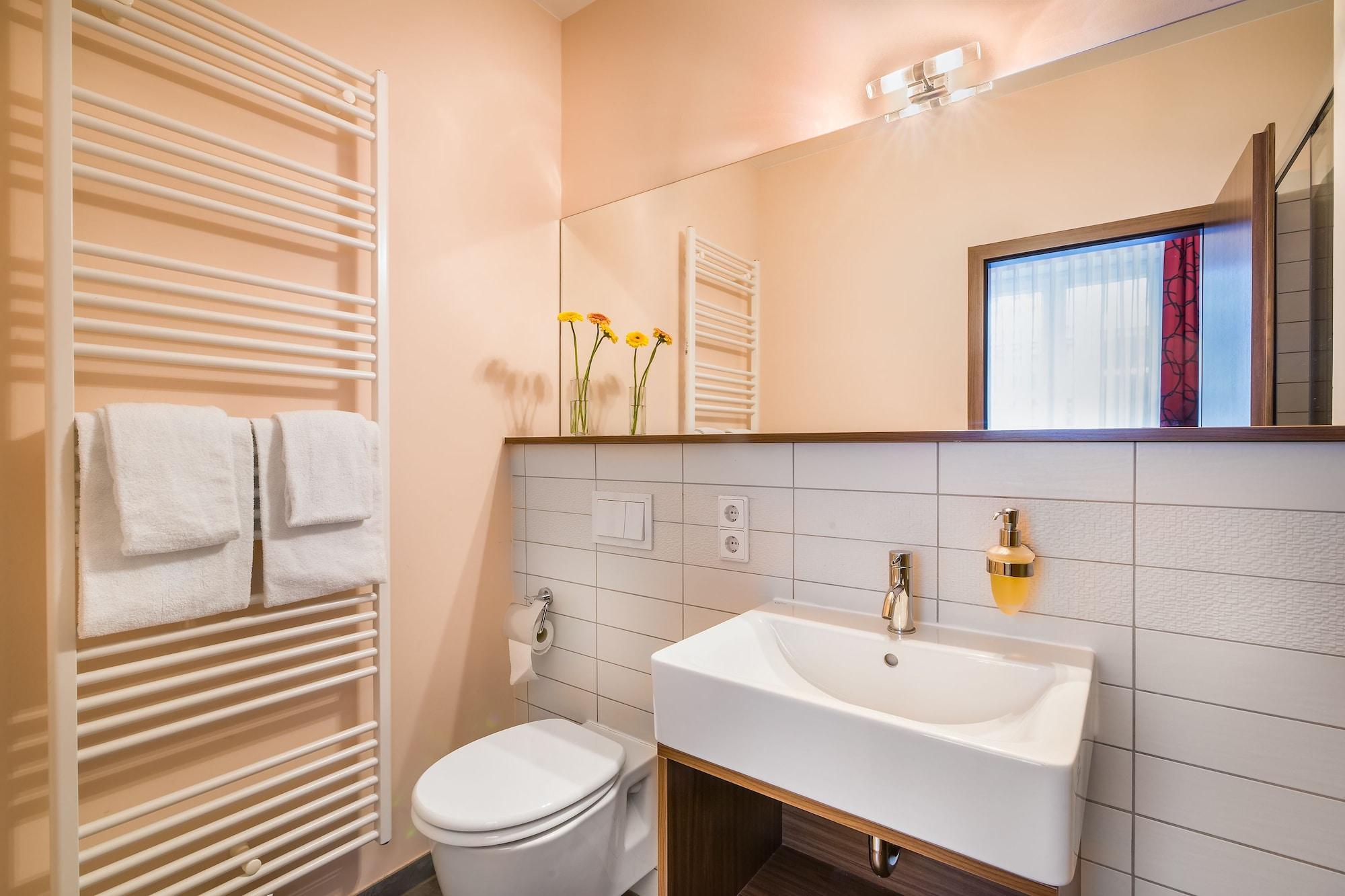 Scope Airport Hotel 3*