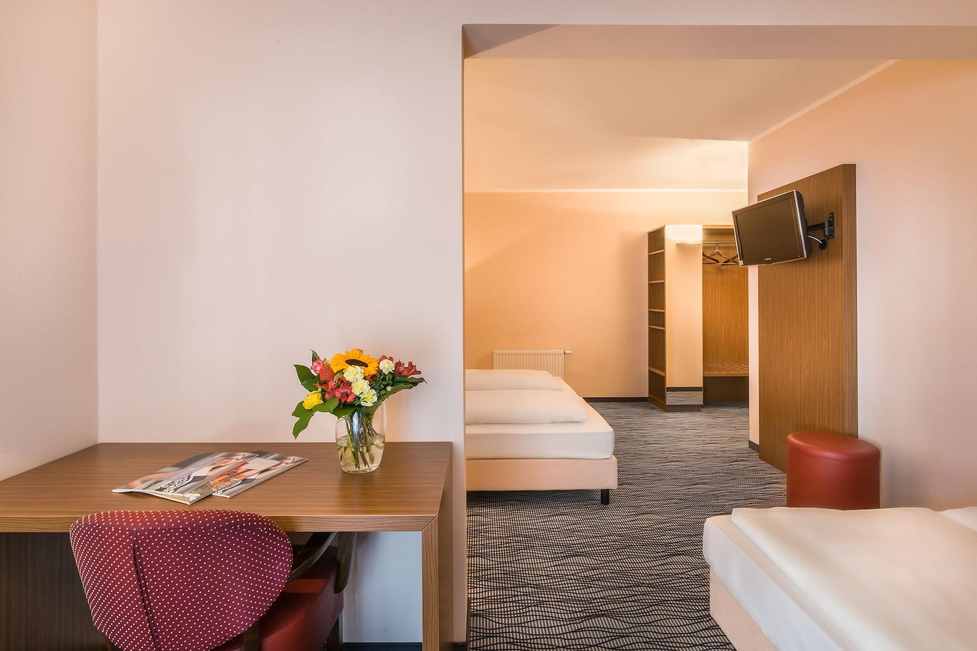 Hotel Scope Airport