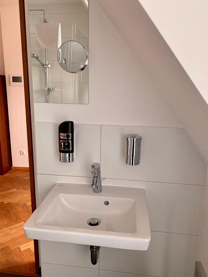 Appartement Modernes An Der Frauenkirche Ii *