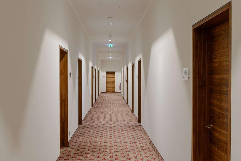 Amedia Plaza Dresden, Trademark Collection By Wyndham Hotel
