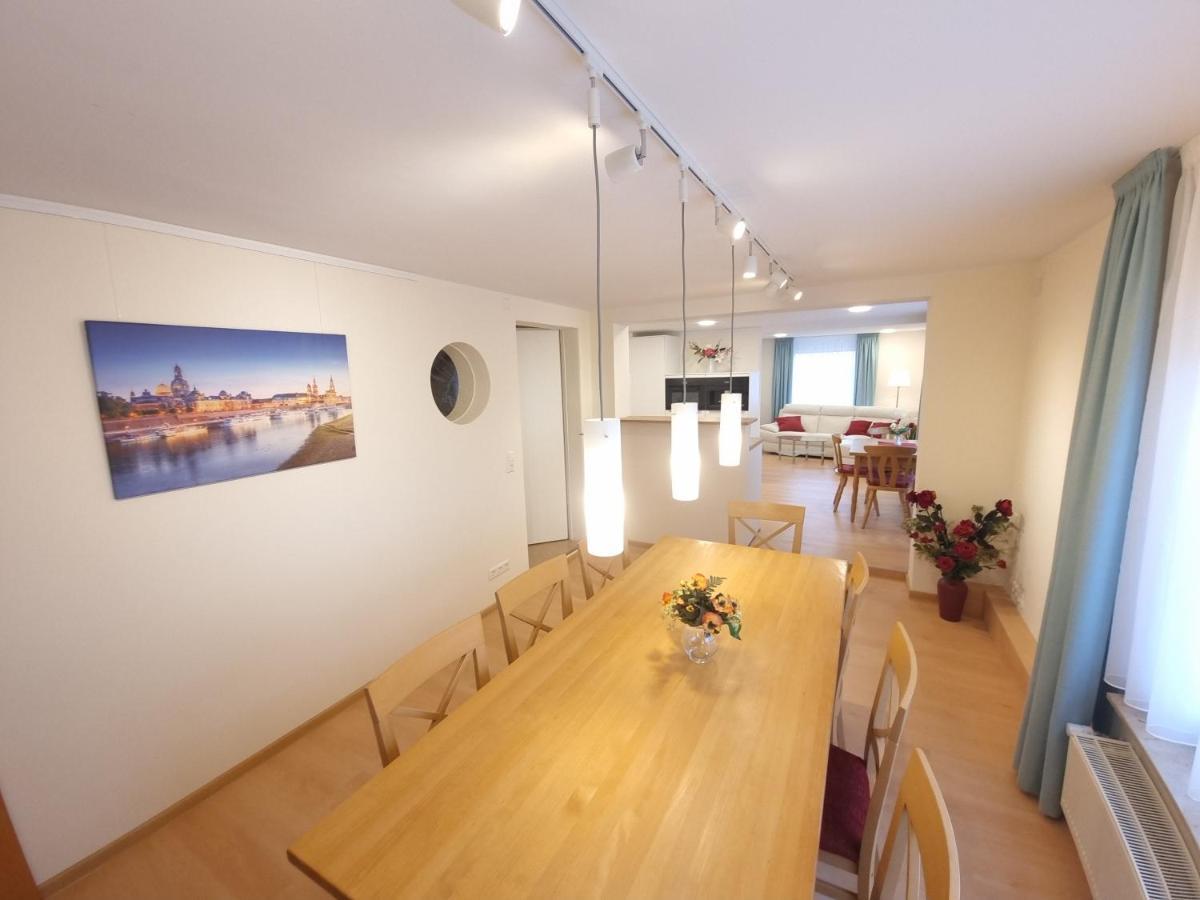 Vakantiehuis Liebevoll Eingerichtetes Haus Mit Grossem Garten In - Telefonnummer Und Video Unter Www Fhvn De *