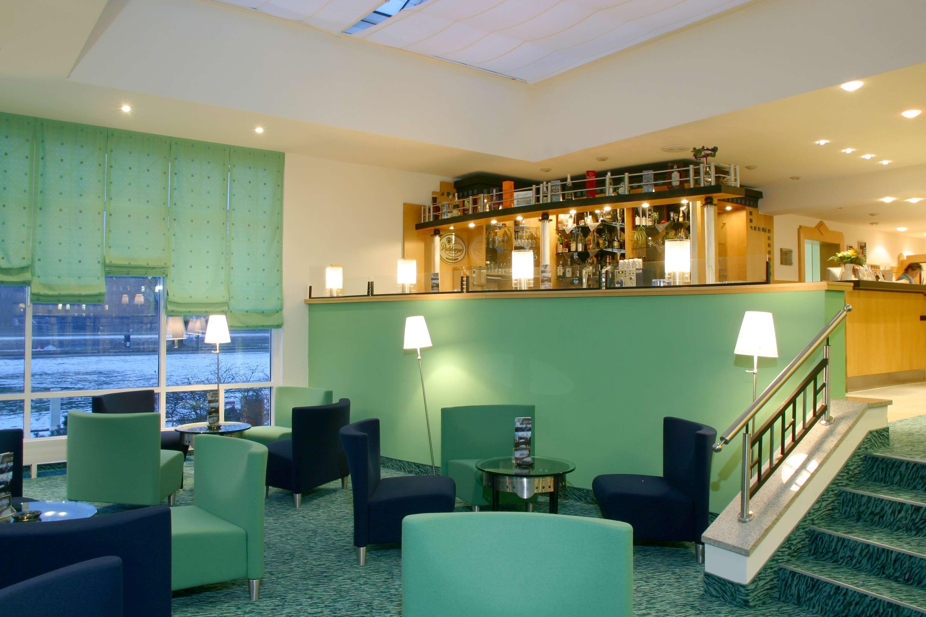 Am Terrassenufer Hotel Dresden