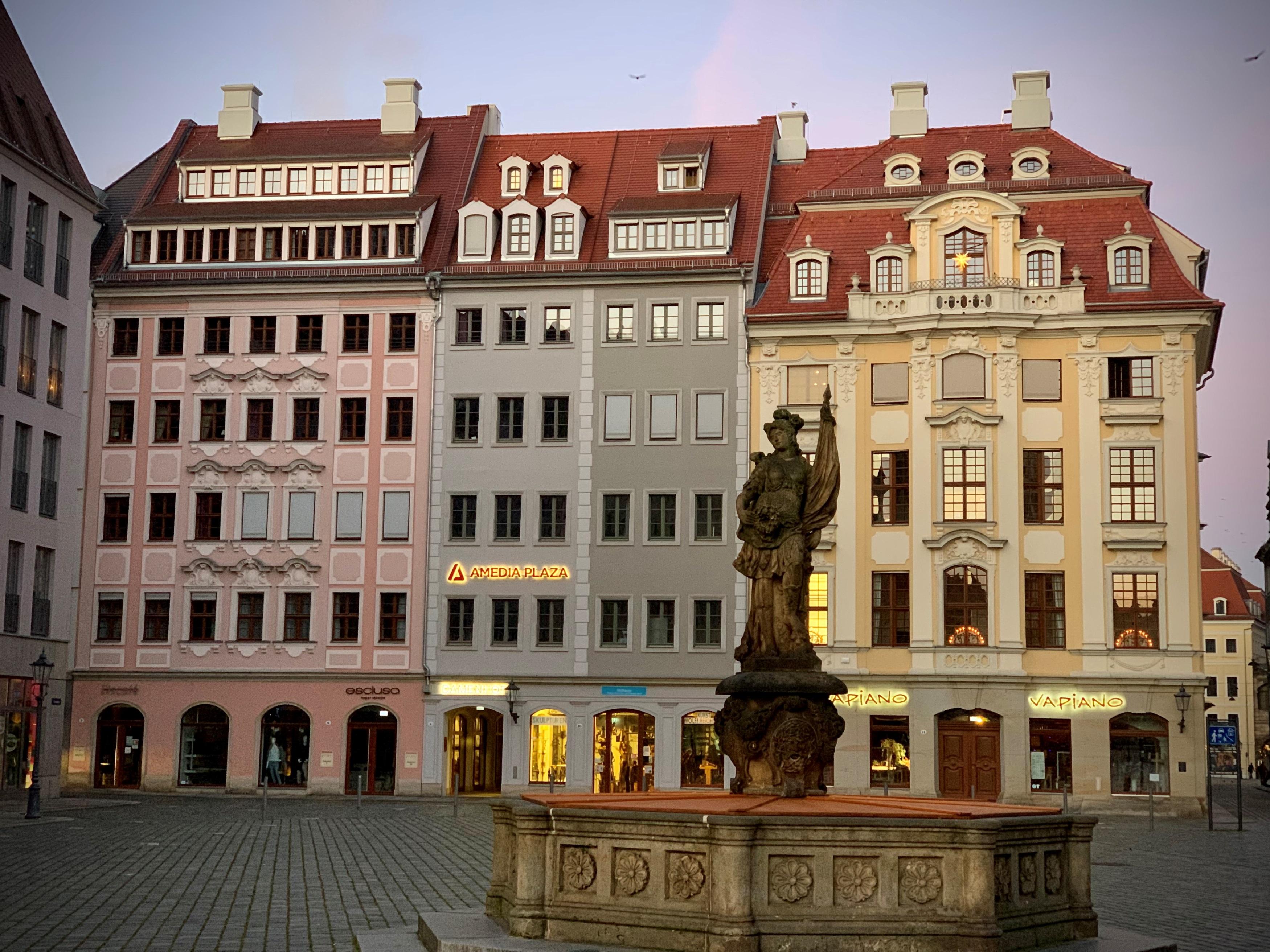 Amedia Plaza Dresden, Trademark Collection By Wyndham 4* Dresden