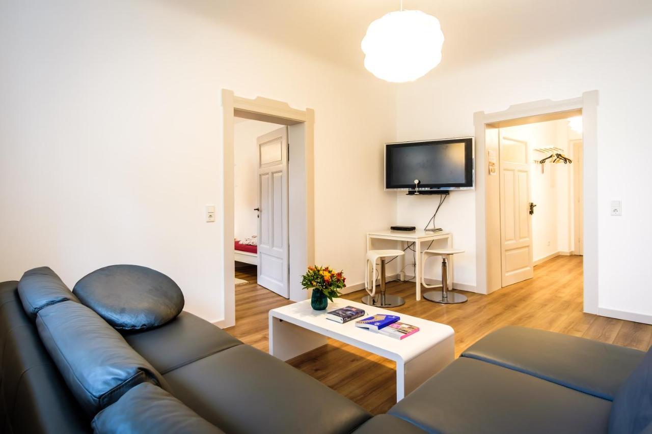Apartment Wunderschöne In Sanierter Villa! Incl Wifi