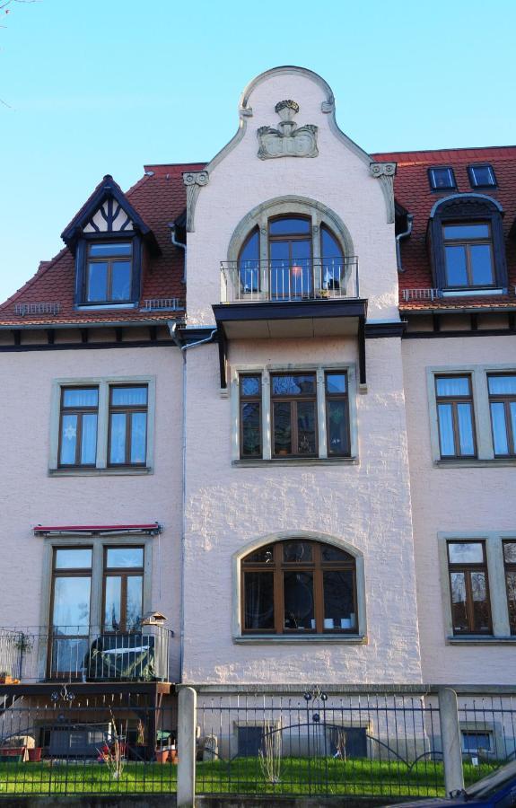 Wunderschöne In Sanierter Villa! Incl Wifi Apartment *
