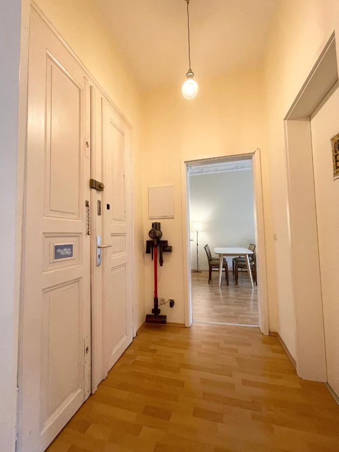 Stilvolle Altbauwohnung Am Rande Der Dresdner Neustadt Dresden