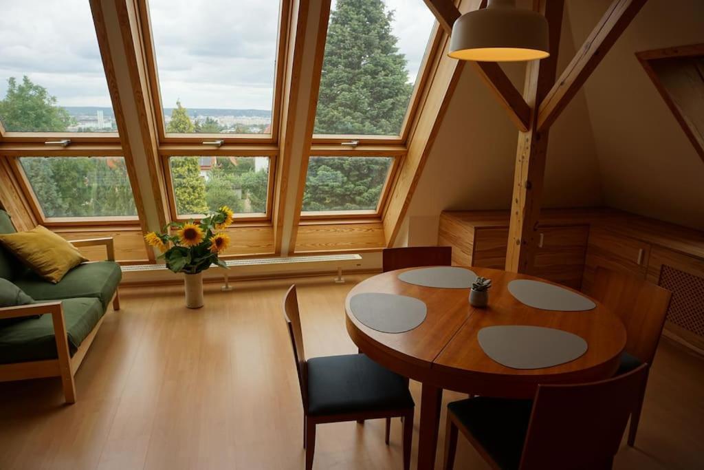 Mit Ausblick Im Dresdner Suedwesten