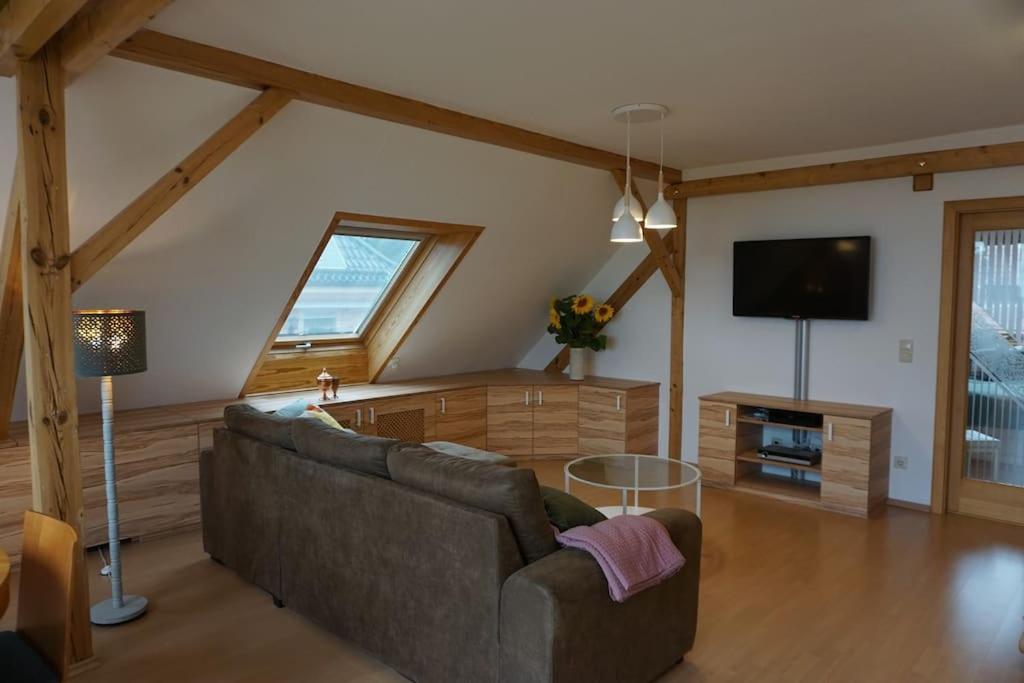Apartment Mit Ausblick Im Dresdner Südwesten *