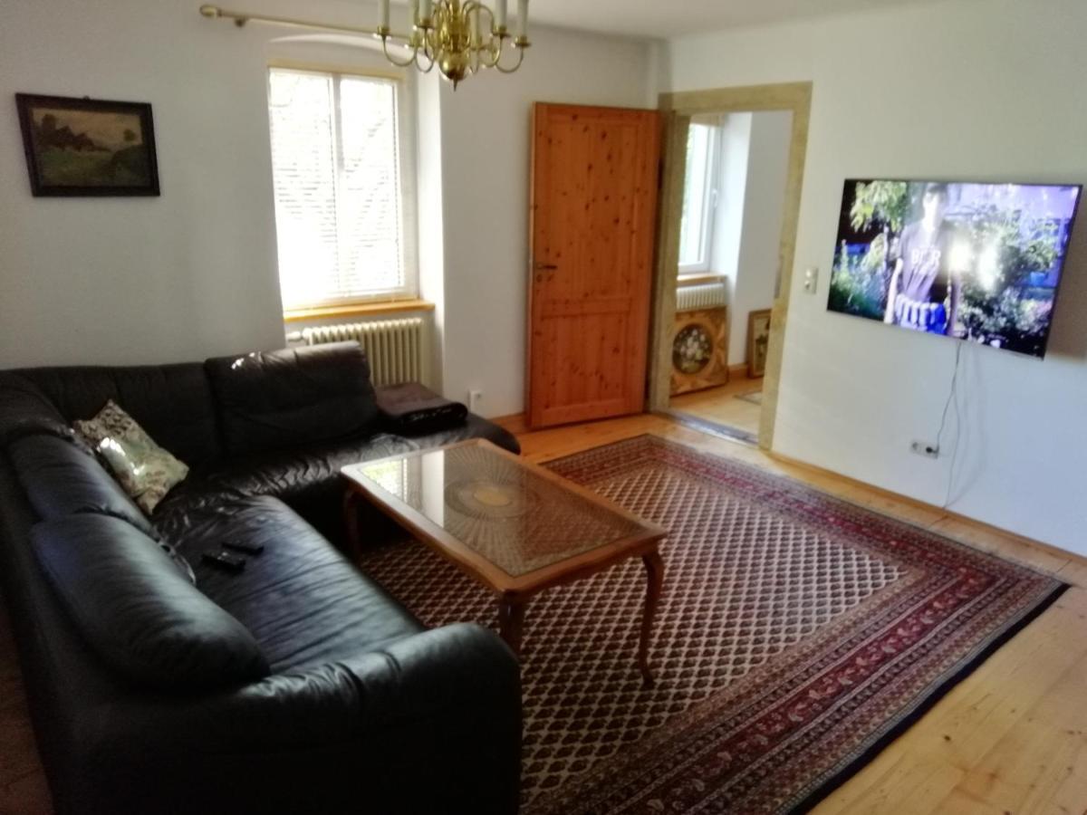 Mit Charme In Pillnitz Eg Apartment