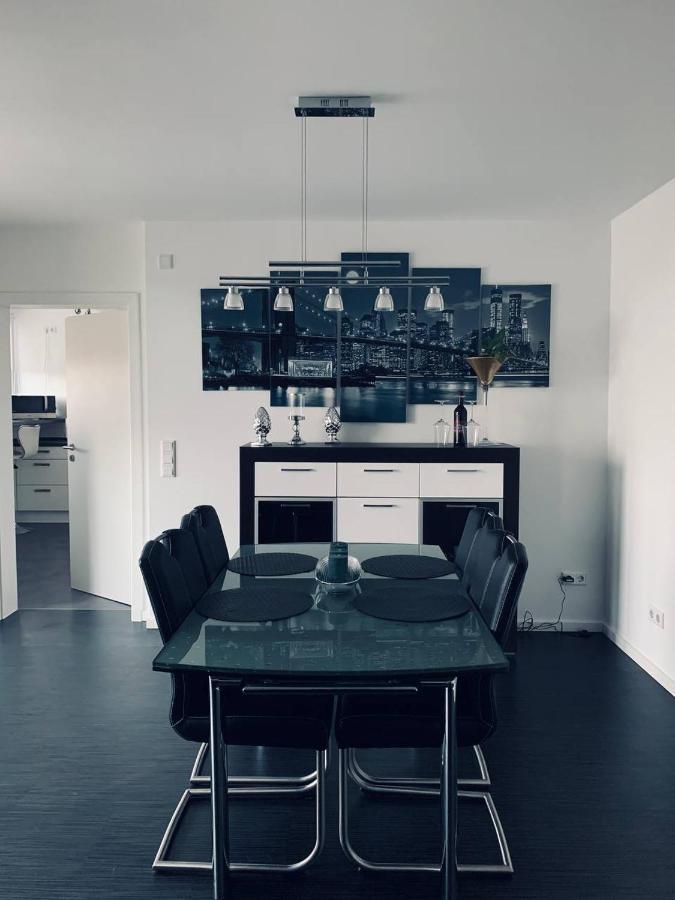 Mit Penthouse Charakter In Apartment *