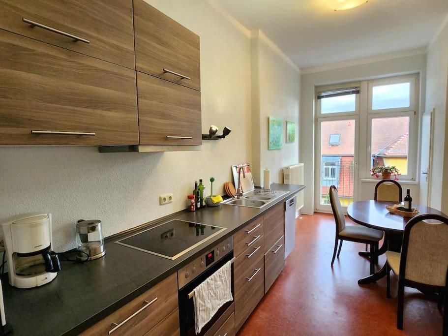 Familien 120m^2 4 Raum Im Szeneviertel! Apartment