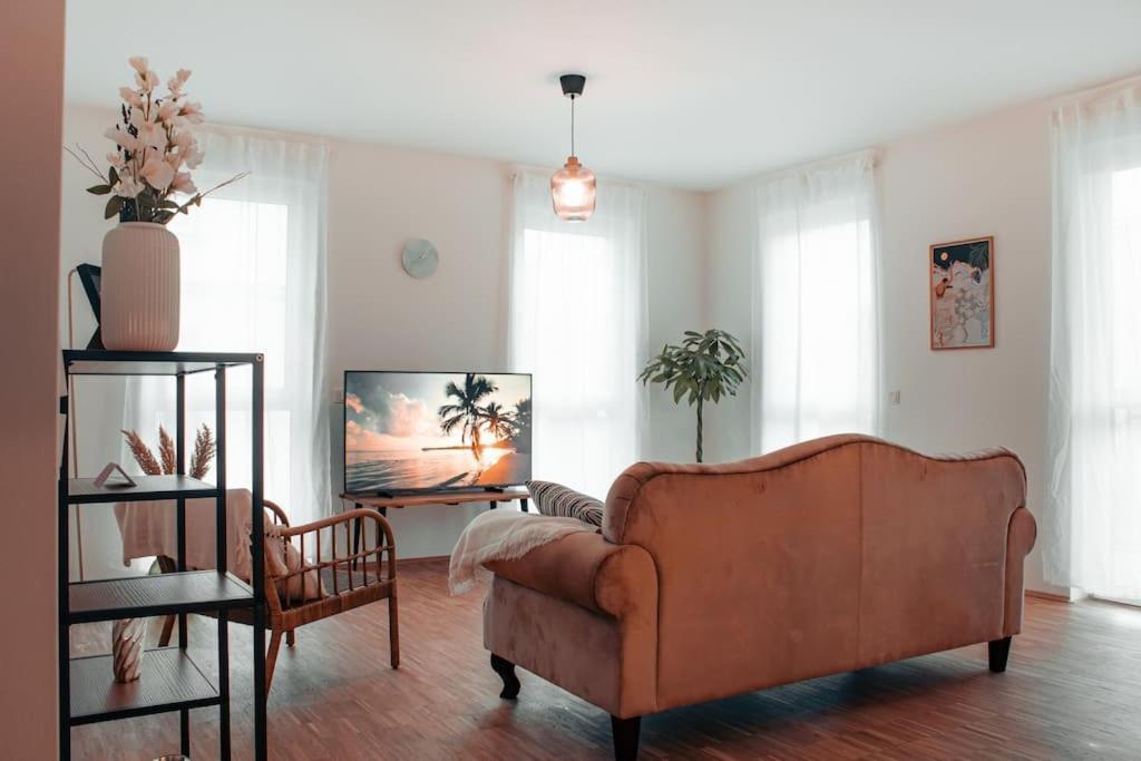 Appartement Modern 2 R-apartment/netflix/fitness/billiard *