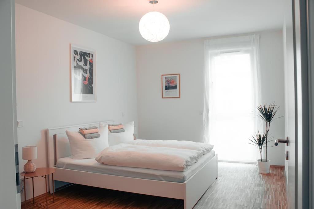 Modern 2 R-apartment/netflix/fitness/billiard Appartement