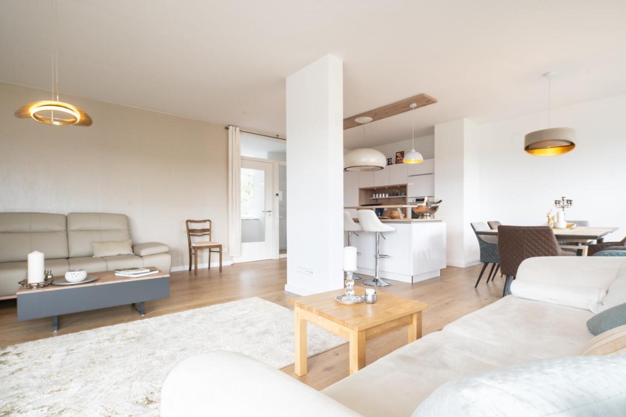 Accommodatie bij particulieren Gaestezimmer In Mit Dach-terrasse, Wohnbereich Und Kueche *