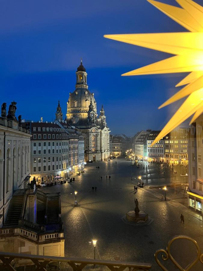 Luxus Mit Einmaligem Blick Auf Frauenkirche