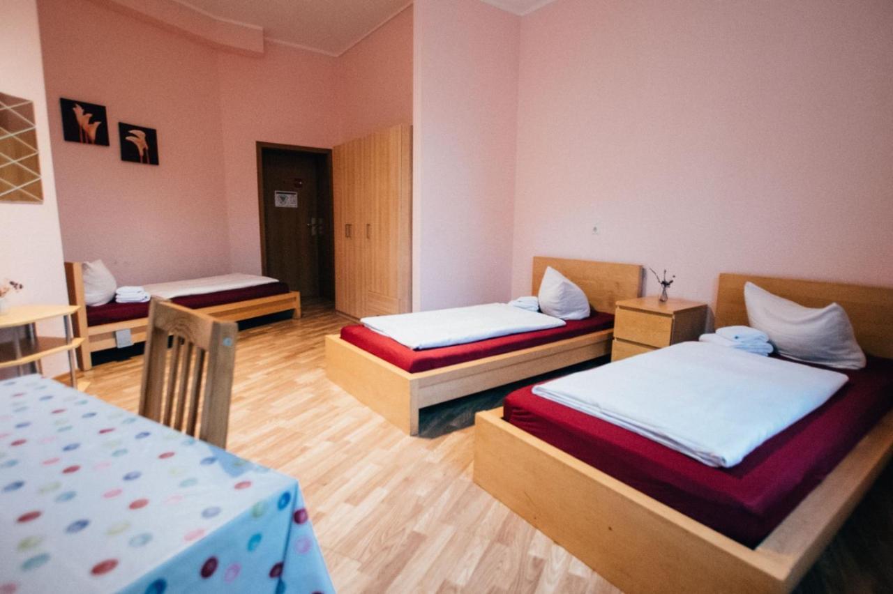 My Bed Hostel *