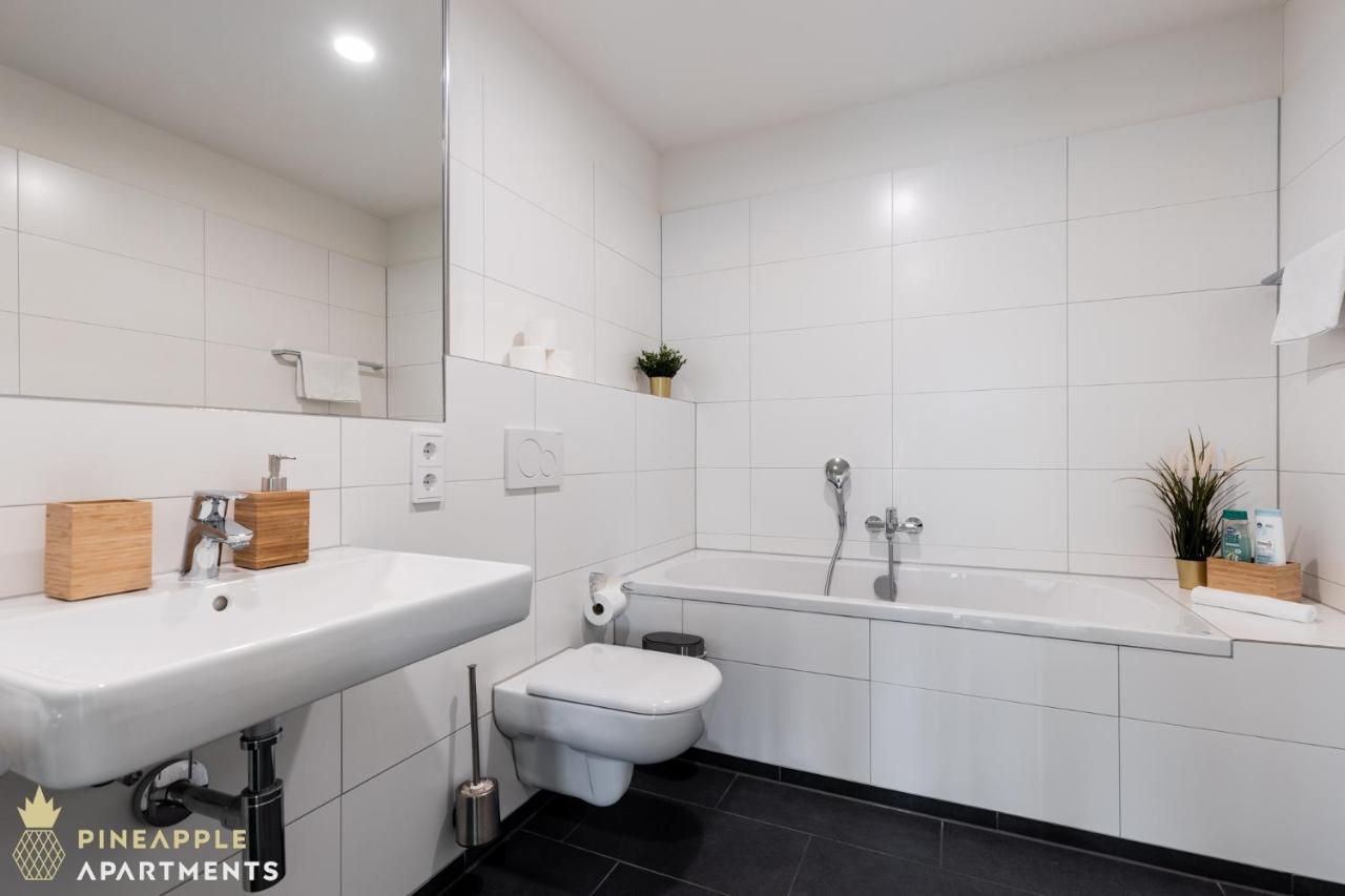 New! Pineapple Altstadt Iii Apartment