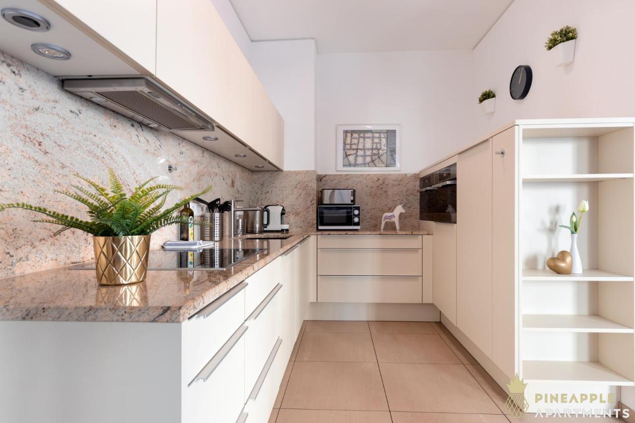Pineapple Palais Am Neumarkt - 90 Qm - 1x Free Parking *