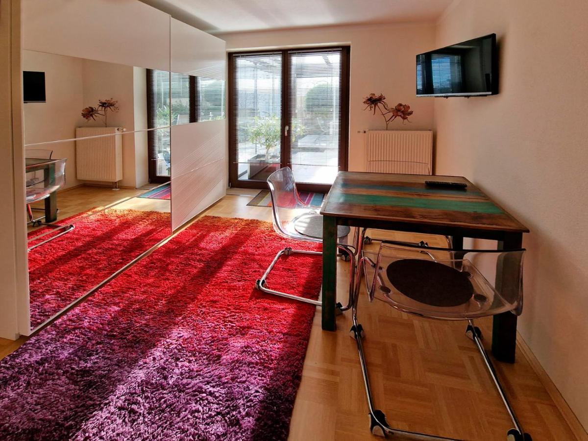 Arlett Apartment
