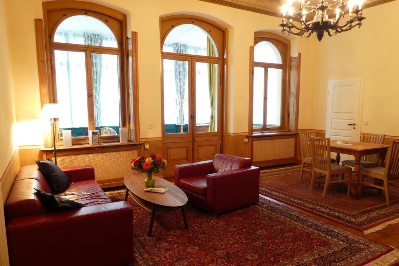 Haniel Edmund Apartment *