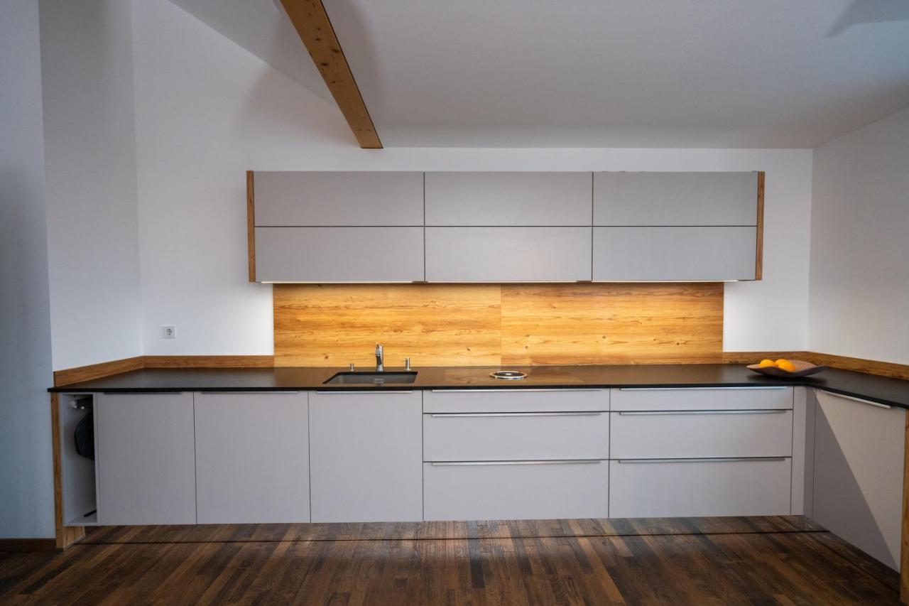 Hochwertiges / 120m² / Dachterrasse / Parking