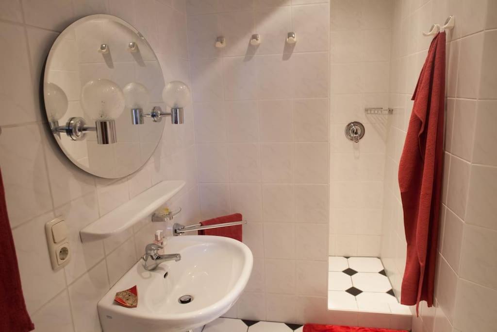Gemuetliches 2p-apartment In Ruhiger Lage *
