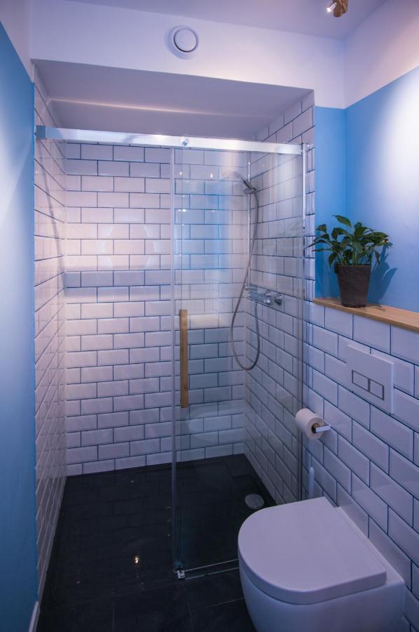 In Quiet Quarter, 20 Min To Center Appartement *