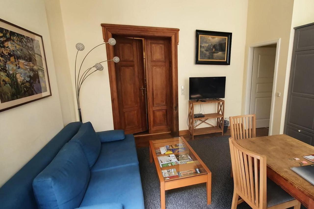 Haniel Carl Apartment