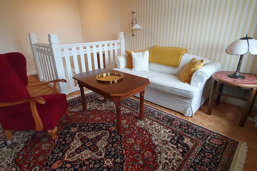 Apartment Maisonettewohnung In Elbnaehe *