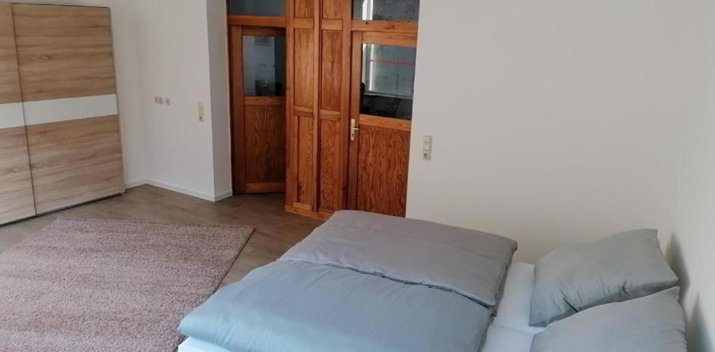 Apartment Ferienwohnung Neustadt *