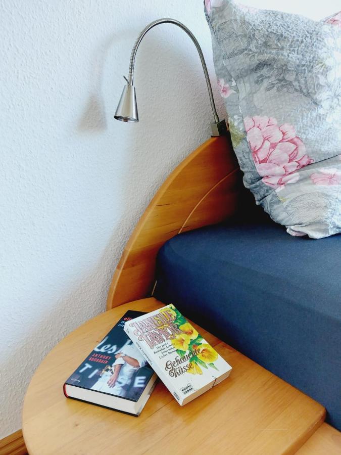 Appartement Helles Mit Balkon Am Grossen Garten Nahe Stadtzentrum *