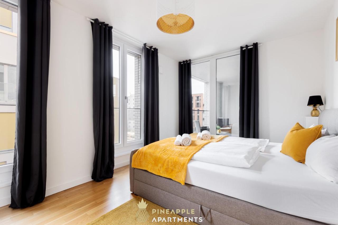 New! Pineapple Altstadt Iii