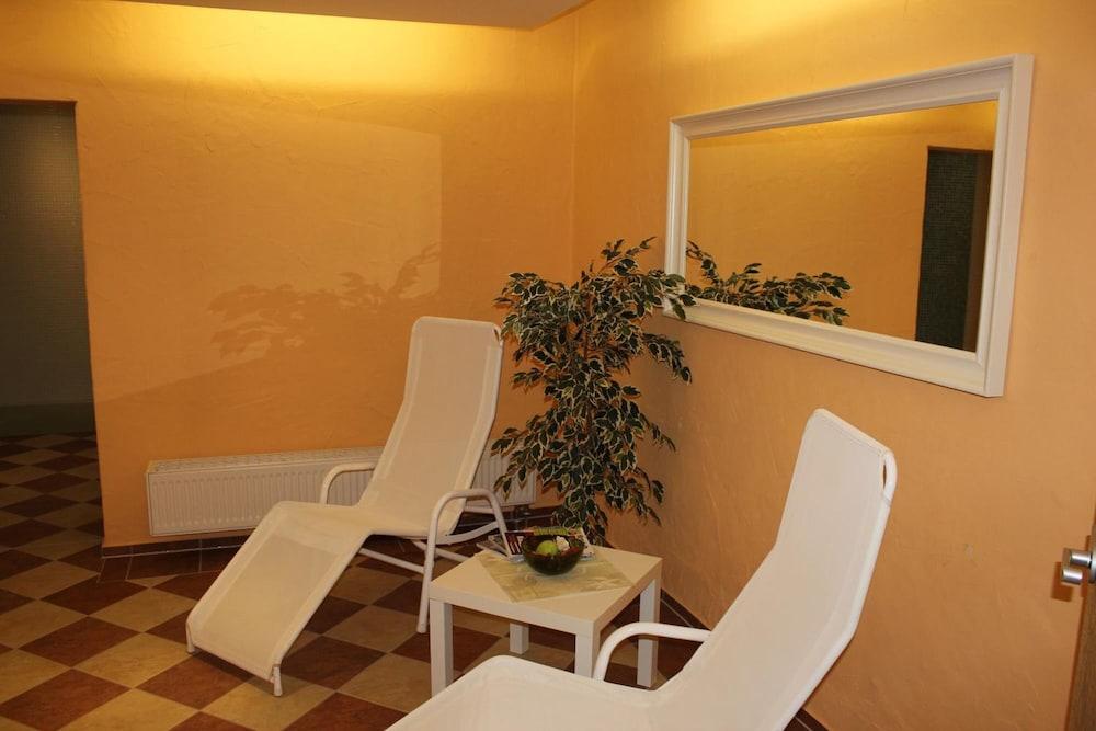 Hotel Landhotel 3*